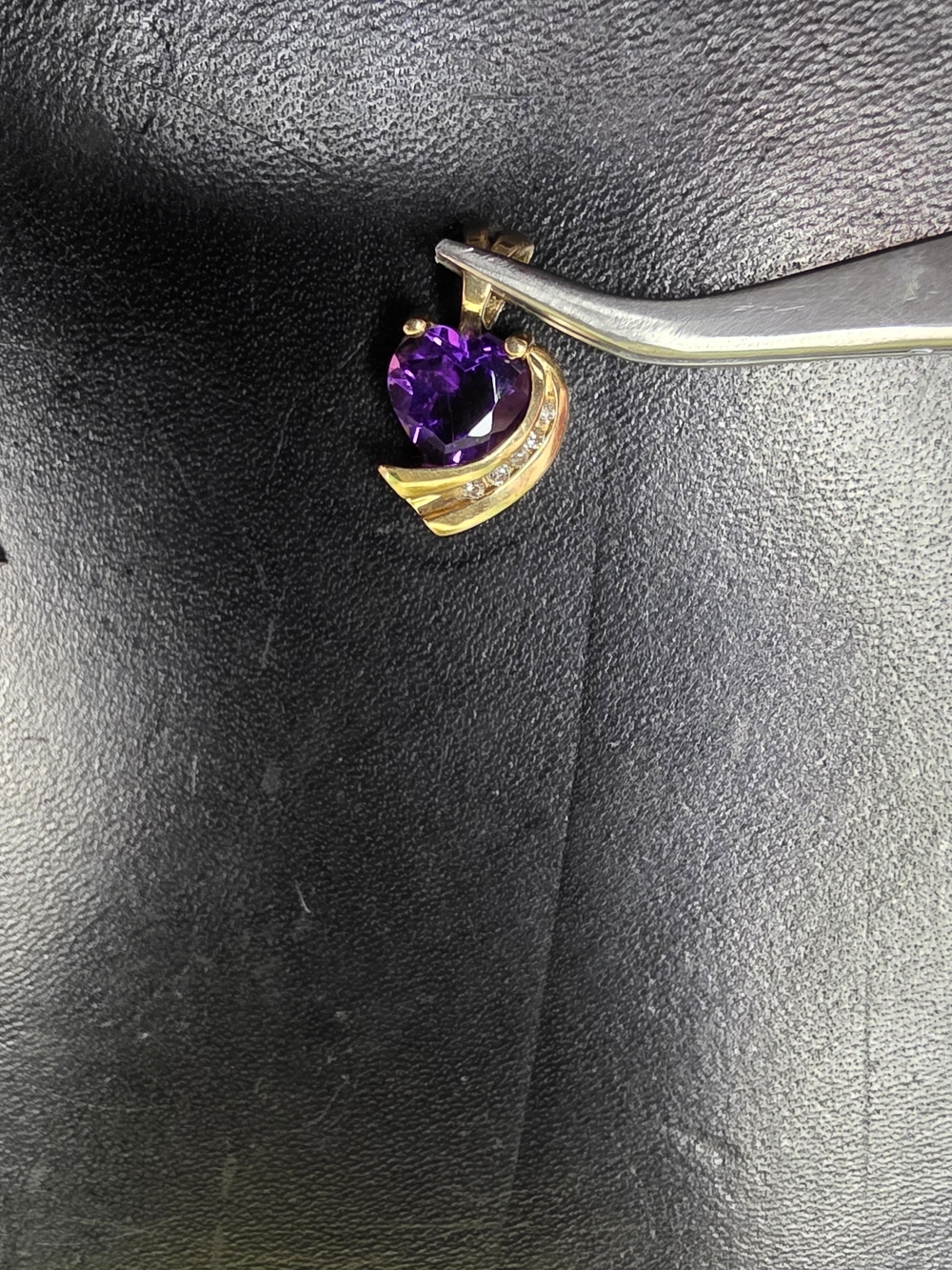 10k Gold Amethyst & Diamond Heart Pendant